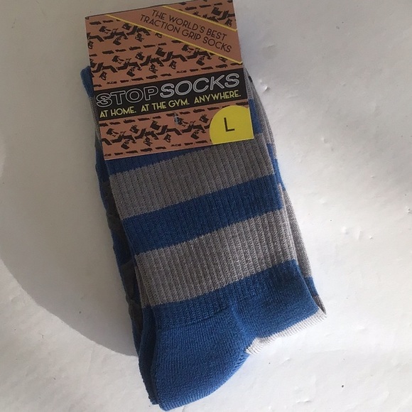 STOP SOCKS TRACTION GRIP SOCKS NWT LARGE - Picture 1 of 10